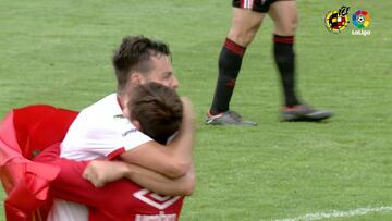 El Mallorca resiste en Anduva y vuelve a Segunda División