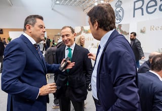 Las mejores imágenes de la comida de Navidad del Real Madrid con los medios de comunicación