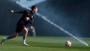 Gavi, en un entrenamiento del Barça.