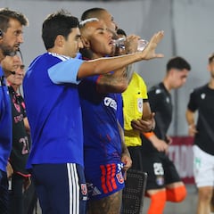 Meneghini sacude a la U: sorpresa total por la formación ante Huachipato