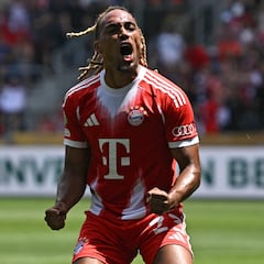 Sacha Boey vuelve a Estambul y jugará contra la Juventus