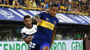 Sebastián Villa durante un partido con Boca Juniors.