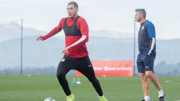 Dos futbolistas dan negativo del Covid-19; un trabajador positivo