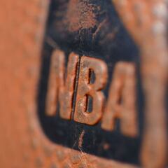 La NBA podría vacunar a todos los jugadores para "dar ejemplo"