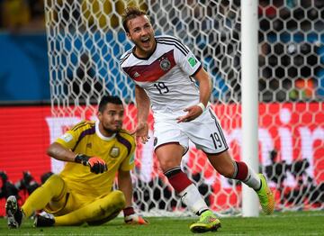 1-0. Mario Goetze celebra el primer gol.