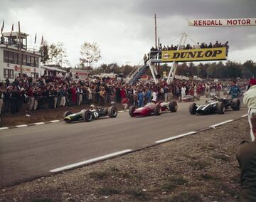 Creado en 1956, pasando de su naturaleza provisional a permanente, el circuito situado a 300km de New York acogió entre 1961 y 1980 20 grandes premios de Fórmula 1. Su primer vencedor fue el británico Innes Ireland con Lotus (su única victoria en la F1) y los reyes del trazado son Graham Hill y Jim Clark con tres triunfos. Las muertes de François Cevert y Helmuth Koinigg en 1973 y 1974 respectivamente , así como los coches cada vez más rápidos de la época, comprometieron la seguridad del trazado. En 1981 la FIA lo eliminó de su calendario aduciendo causas económicas por impagos a los equipos.