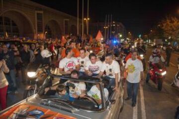 Granollers celebró con Pol Espargaró su titulo como campeón del mundo de Moto2. El piloto disfrutó de un gran recibimiento por las calles de Granollers.