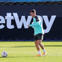 Puado y Pedrosa regresan tras cumplir con la Sub-21