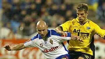 <b>TRASPASADO</B>. José María Movilla volverá a vestir los colores del Zaragoza, en esta ocasión en calidad de traspasado y no cedido como la temporada pasada.