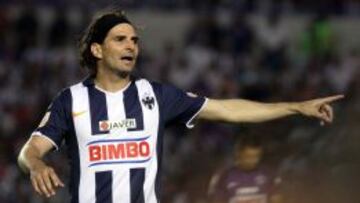 El defensa central regresa a Rayados en la Dirección Deportiva.