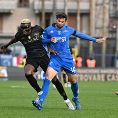 El Nápoles, de desastre en desastre