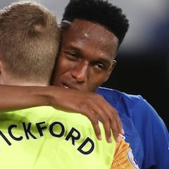 Prensa inglesa: Concentración, punto débil de Yerry Mina