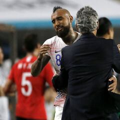 Nómina de Chile para las Eliminatorias versus Uruguay y Colombia