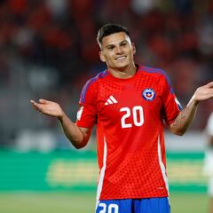 Comparan a Cepeda con Roberto Carlos y Salah y las redes explotan: “Que lo compre Boca”