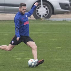 Koke acelera su recuperación; Morata trabajó con los fisios