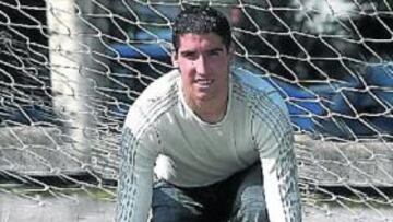 <b>CINCO TEMPORADAS</b>. El nuevo fichaje rojiblanco permanecerá en el club hasta junio de 2012.