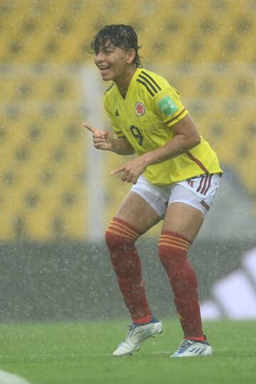 La Selección Colombia venció 3-0 a Tanzania por los cuartos de final del Mundial Femenino Sub 17. Linda Caicedo, Yésica Muñoz y Gabriela Rodríguez anotaron los goles