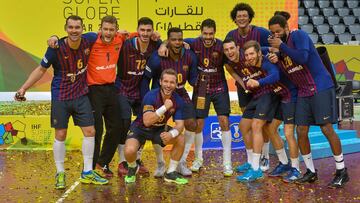 El Bar?a vuelve a la Liga agotado, pero campe車n mundial