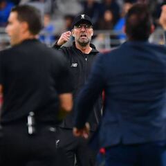 La discusión entre Mohamed y Klopp en el Mundial de Clubes