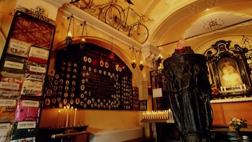 El recorrido de Lombardía ha variado durante su historia. De 1905 a 1960 se completaba de Milán a Milán, para después tener salidas y metas en Como, Monza, Varese, Bérgamo, Cantù, Mendrisio (Suiza) y Lecco. La tradicional subida de Madonna del Ghisallo es