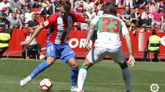 El Sporting recibe al Elche en El Molinón, obligado a ganar