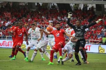 Martínez Borja y Silva marcaron los goles de rojo.