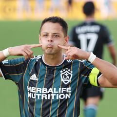 Chicharito Hernández, ocupado en ayudar a LA Galaxy en su crisis
