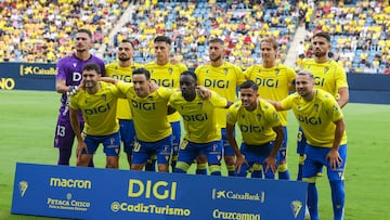 Once del Cádiz CF ante la SD Huesca.