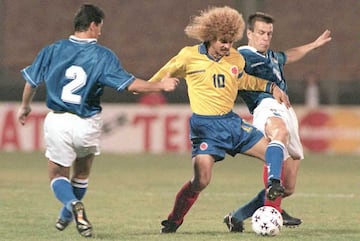 Junto a Leonel Álvarez, es uno de los jugadores que más partidos ha disputado con Colombia en la Copa América. Además, es el único colombiano en ganar el premio al mejor jugador del torneo, el cual logró en 1987. Estuvo en 5 ediciones. 