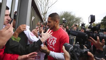 El delantero peruano no estará en el duelo de Internacional en campo de Bahía. Se entrena con el equipo pero no momeento no entra en los planes del técnico.