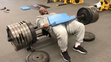 James Harrison es un superhéroe que levanta 306 kilos