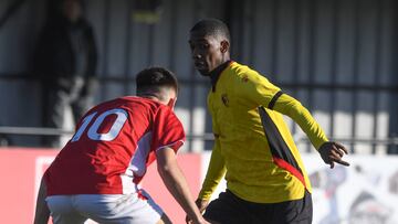 Yaser Asprilla durante un partido con Watford Sub 21.