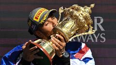 Towcester (United Kingdom), 07/07/2024.- Mercedes driver Lewis Hamilton of Britain celebrates winning the Formula One British Grand Prix at the Silverstone Circuit racetrack in Towcester, Britain, 07 July 2024 (Fórmula Uno, Reino Unido) EFE/EPA/PETER POWELL .
