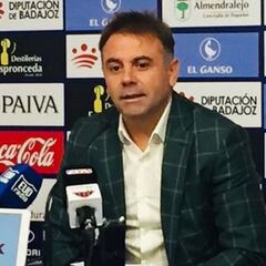 Manuel Franganillo: "Salvo sorpresa, la plantilla seguirá igual"