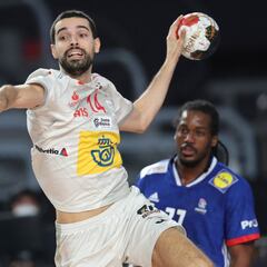 Ferrán Solé, de nuevo en el siete ideal con Hansen MVP