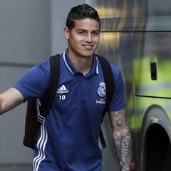 James tendrá que definir su futuro en menos de un mes