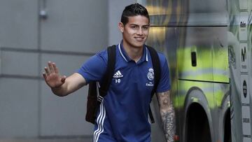 James tendrá que definir su futuro en menos de un mes