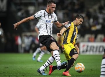 Guaraní complicó a los brasileños de Corinthians.