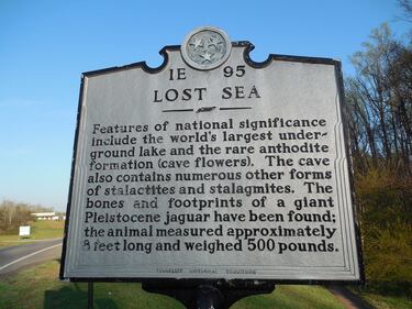 Así es el Mar Perdido, el inmenso lago subterráneo que nadie sabe si tiene fondo