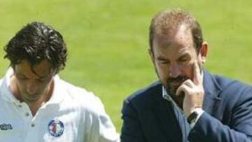 <b>DUDAS.</B> Pese a tener contrato en vigor, la continuidad de Quique ha despertado muchas dudas.