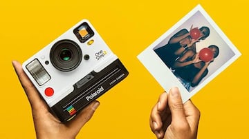 Con esta c¨¢mara inmediata tendr¨¢s las fotos al instante