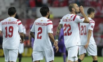 Fiorentina sufrió en su visita a Sevilla, en la Europa League.