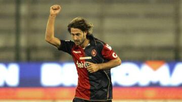 El exfutbolista italiano se coloca en el lugar 15, logrando nueve goles de tiro libre en Roma y Cagliari.