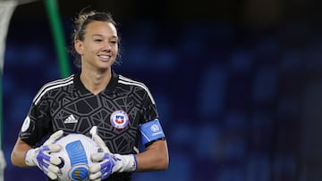Christiane Endler, arquera de la Selección Femenina de Chile