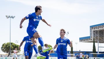 Celebración de los jugadores del Getafe B.