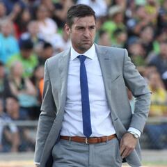 Diego Alonso dejó de ser el técnico del Monterrey