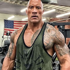 Dwayne Johnson cumple, 30 años después, la promesa que le hizo a su madre