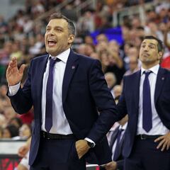 Galbiati: “Estamos buscando un cinco”