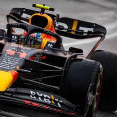 Helmut Marko ve más fuerte a Sergio Pérez en Red Bull