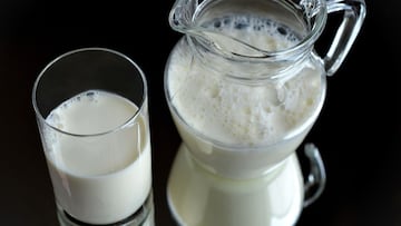 Profeco se pronuncia: las famosas marcas de leche que aconsejan no comprar en los supermercados